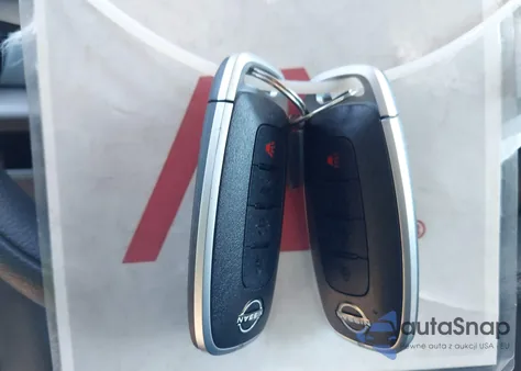 2025 Nissan Versa 1.6 Sv из США, поврежденный, VIN 3N1CN8EV3SL871470